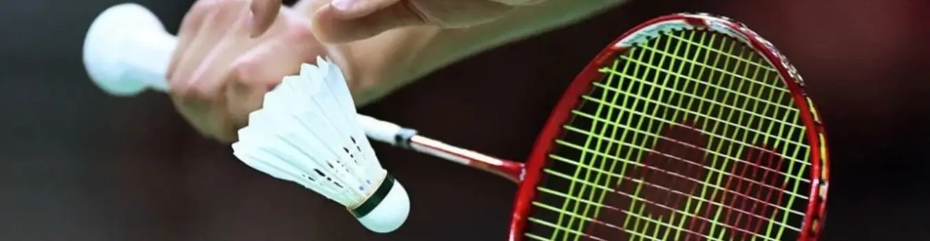 How Can You Stay Consistent with Badminton Training